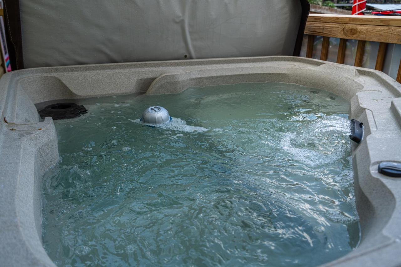 Canary Lake Cottage W/Hot Tub At Sam'S Pizza Hot Springs Zewnętrze zdjęcie